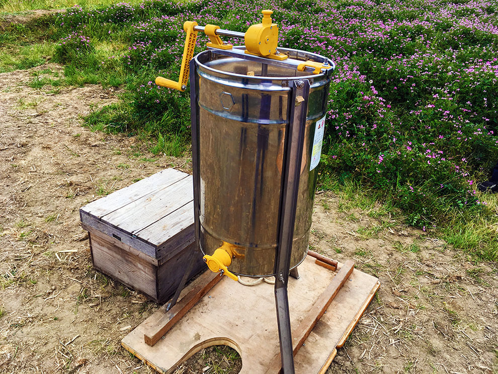 第６回大丸用水れんげまつり養蜂体験