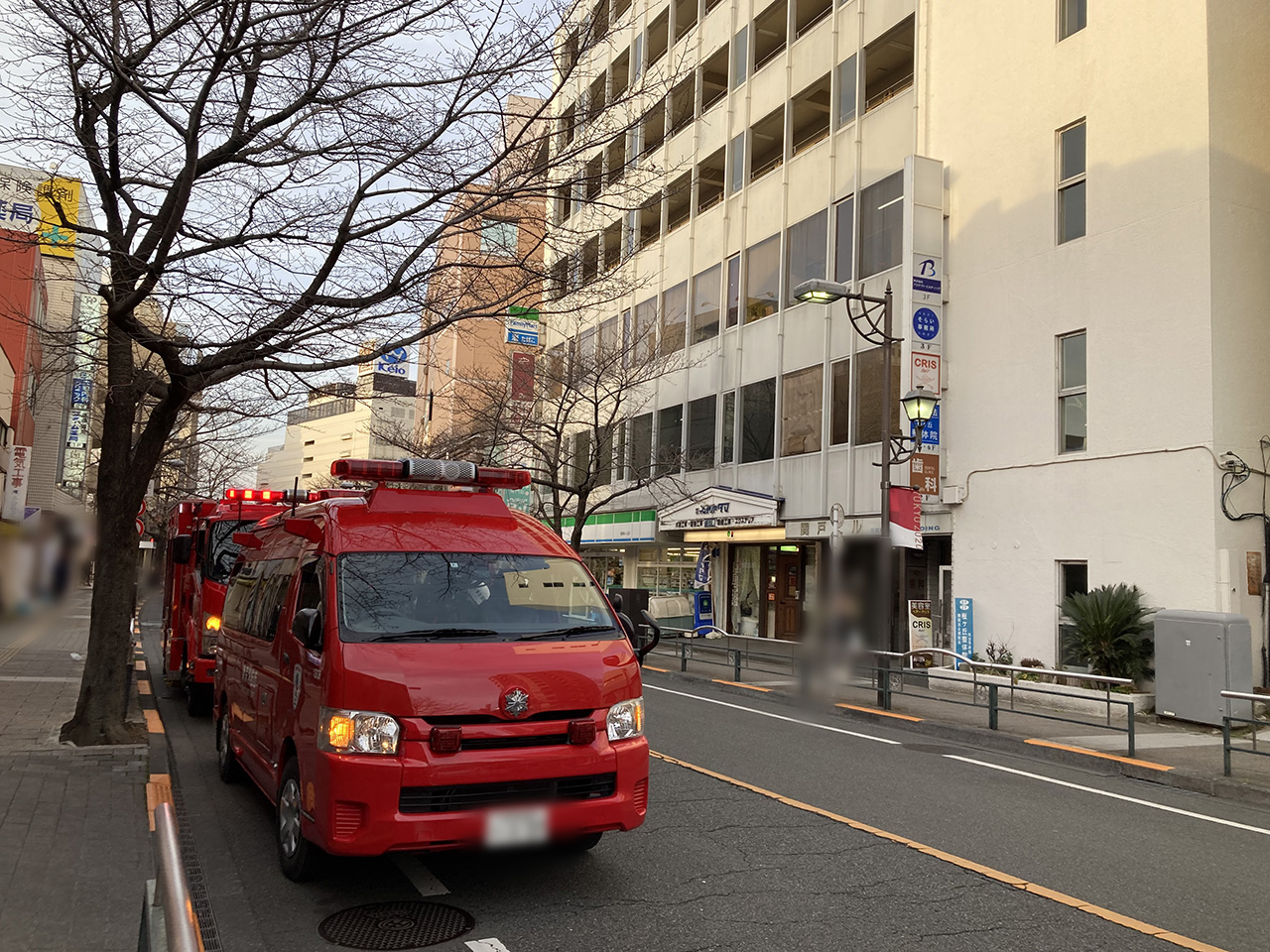 多摩市 大きな煙がのぼる 21年3月1日 関戸1丁目付近で火災が発生した模様です 号外net 多摩市 稲城市