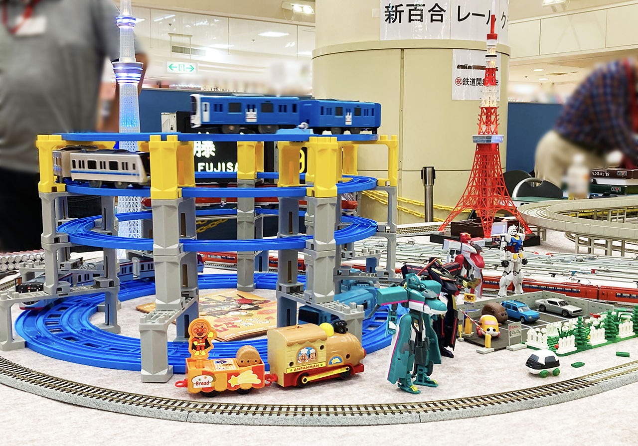 鉄道模型と貴重な電車アイテムが集結！「新百合レールクラブ 第2回鉄道模型運転会」がグリナード永山で開催！
