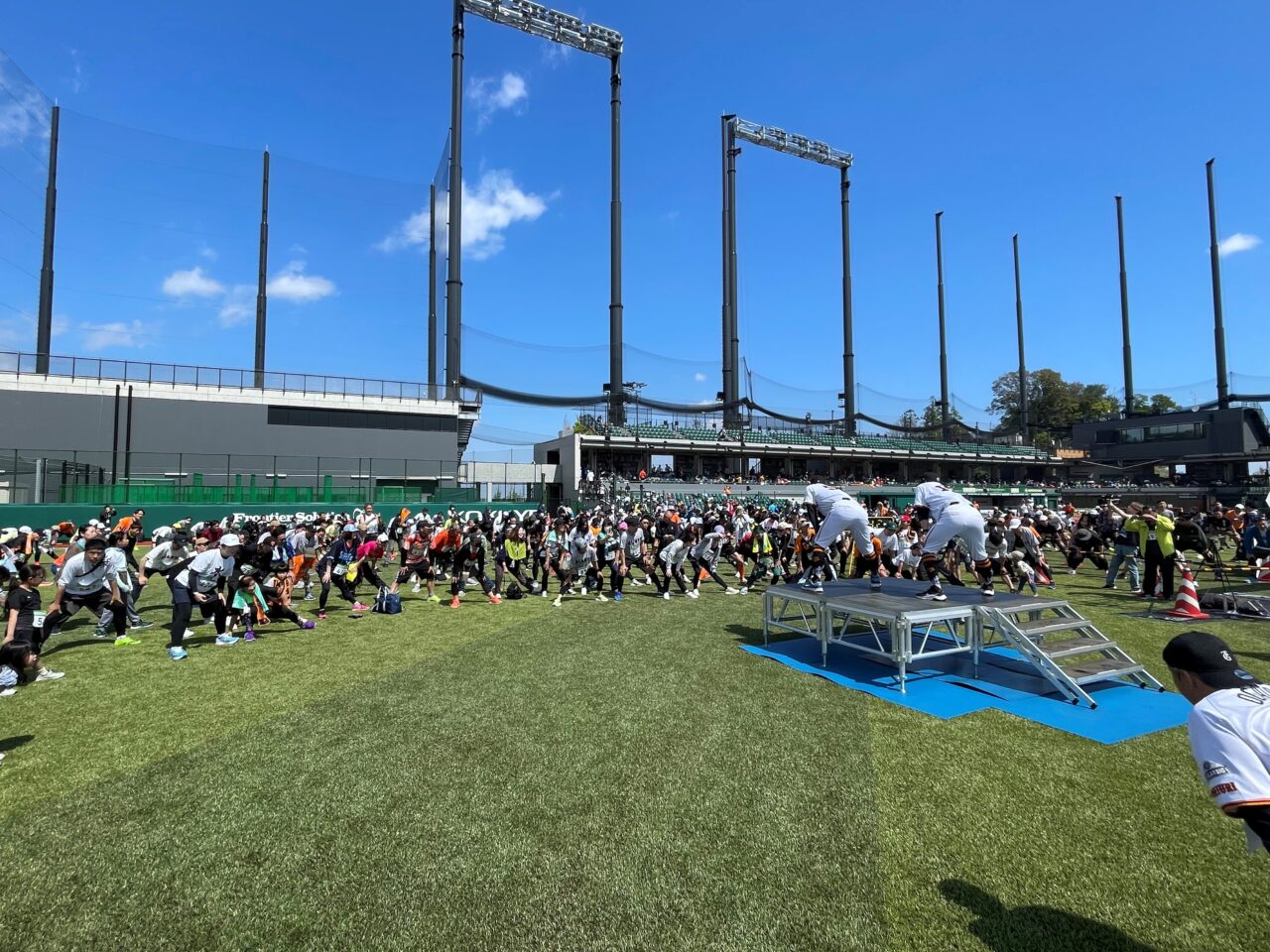 【稲城市】プロ野球選手が走る球場を駆ける！「TOKYO GIANTS TOWN ランニングフェスティバル2026」開催