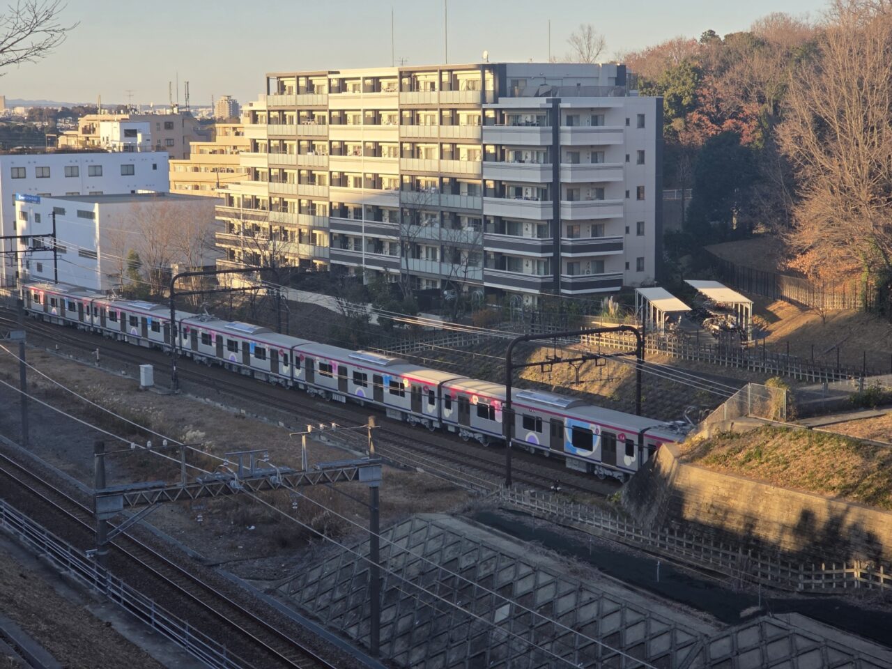 1/31に運行が開始する2000系