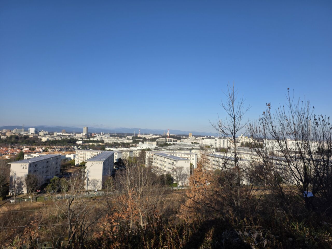 防人見返りの峠からの景色