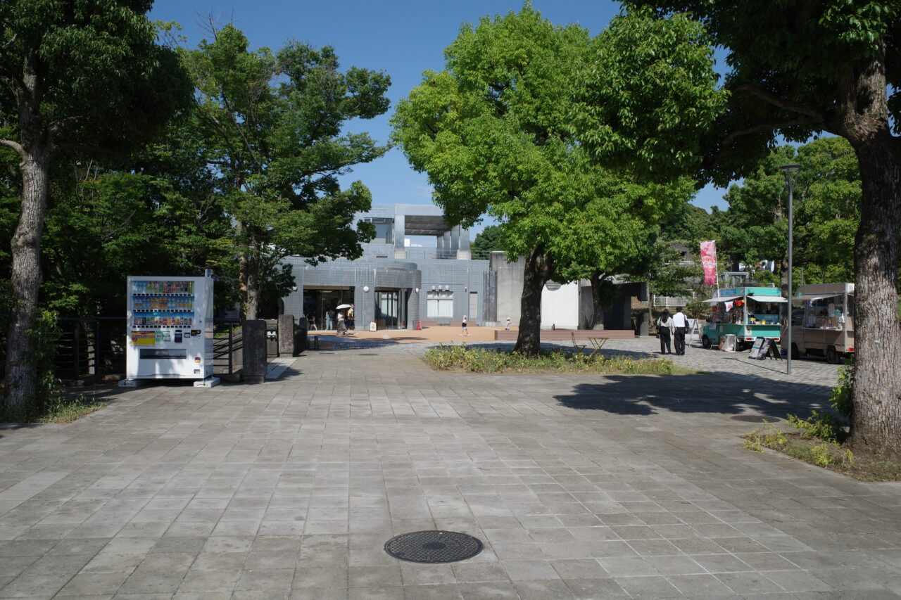 tama-central-park-marche